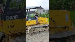 mas faiz naik eskavator