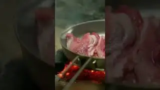 Строительство подземного и теплого землянка для отдыха _ Бургер на ужин!_HD