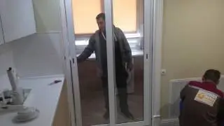 Дверь балконная