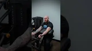 Matrix Go Series Biceps Curl Machine