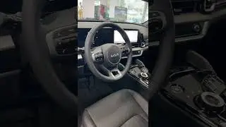 Introducing the 2024 Kia Shadow Matte Gray Sportage