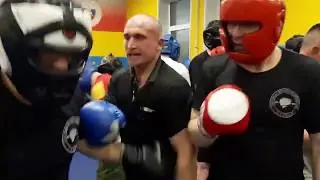 Групповые бои. Карусель. Стенка на стенку.   В бой идут одни старики.