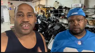 Reuben took the 14 hour trip from Detroit Michigan to NJ to get the audio upgraded on his  Cvo ultra
