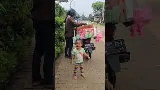 Saatnya beli es krim #anak #anaklucu #anakanak #anakpintar #anakindonesia #eskrim