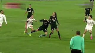 Hugo EKITIKE X KÖLN
