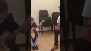 Дуэт с маленькой принцессой .