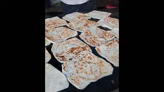 Parotta master Skills 😍🥘 Best Parotta in Valasaravakkam, for 📍comment✨ #thevoguetraveller #shorts