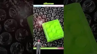 Брелок пупырка