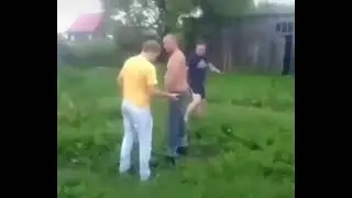 Показал 😂😂😂