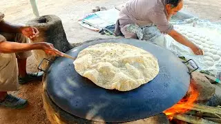 Biggest Rumali Roti Making on Road side | Street Roll and Samosa Patti| Manda Roti making Process