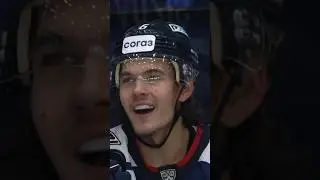 Забросил шайбу - спел любимую песню 📣