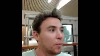 Roberto Togni mangia 7 porzioni di patatine del Mc