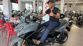 T Max 650 by Yamaha for yobers #elchong #yamahatmax