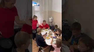 Мама молодець 😅😅😅 