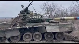 Под н.п Гнутово, в районе Мариуполя, два нацистских танка отправлены к Бандере