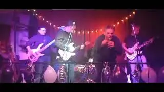 Mi3rda China - Santos y Pecadores c/Adrián Bravi (en vivo La Cueva)