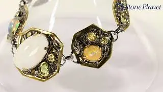 Exclusive silver bracelet with opal