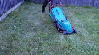 Bosch Mower Sound and Video Mowing With Bosch Rotak 34R Lightweight & Compact Lawnmower| White Sound
