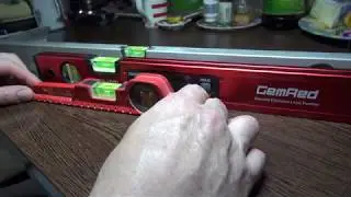 Отличный электронный уровень из Китая.