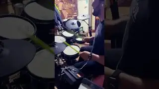 Roland -Td 17 Чумаков - Счастье