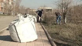 Совместный труд - объединяет! Металлурги очищают город и укрепляют корпоративный дух