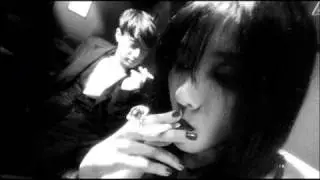 insane eyes - zivim sam