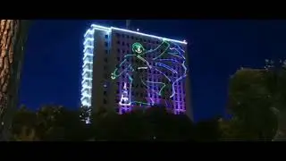 Лазерное шоу на здании (9 мая)