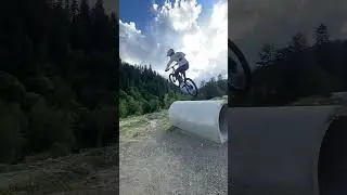 СПИНОЙ НАЗАД СТРАШНО😱 #streettrials #mtb #bunnyhop