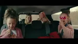 Музыка из рекламы LADA Largus - С местами для поцелуев (Россия) (2021)