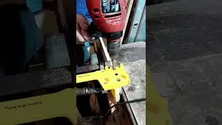 Puerta de madera para mueble de cocina.