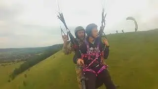 Політ на  параплані над селом Лагодів біля Львова