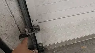 Seguridad para puerta seccional