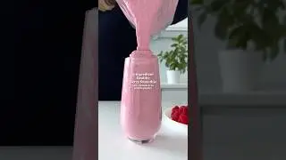 5-ingredient Healthy Berry Smoothie😋 25G+ protein & no protein powder! 