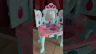 Детское трюмо, туалетный столик для девочки . Сенсорное открытие створок, украшения, косметика