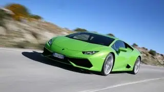 Összetört Lamborghini Huracan M7 autópálya