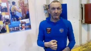 Boxing hook: how to position your fist