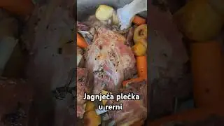 Jagnjeća plećka ispod sača