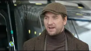 - Вам голову лечить надо.