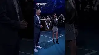 ANA DE ARMAS PRESENTA EL TROFEO NORMAN BROOKES DEL AUSTRALIAN OPEN 2024 🏆🎾 #Shorts