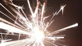 З новим 2023 роком 🎄🎅🎁🎇🍾🎉🎊