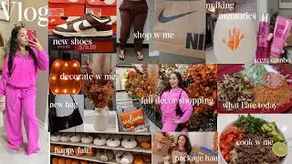 vlog- fall shopping +decorating +nike outlet +packages +baby project +what I ate +new purse +etc.
