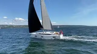 BAVARIA C42   In Action