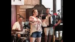 Весілля В Карпатах  -  Zirka in Ternopil Ukraine