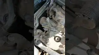 Lubrication of the gas pedal mechanism
