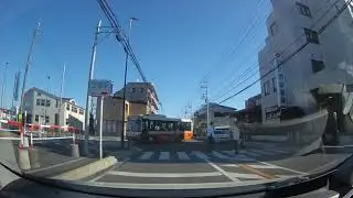 横断歩行者妨害！