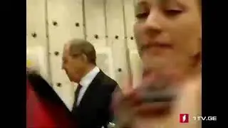 «Вы больные, девочки»  Лавров резко ответил грузинским журналисткам
