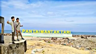 Wisata Pantai Mantak Tari