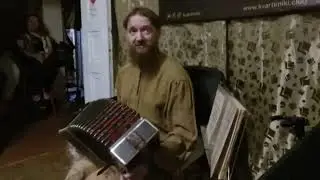 Рядом со мной