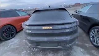 ZEEKR001 YOU Z-SPORT Черный снаружи, оранжево-серый внутри Дата производства январь 2024 г 45000USD