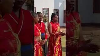 China's President Xi Jinping Interacting With South African Girls In Chinese. #brics2023